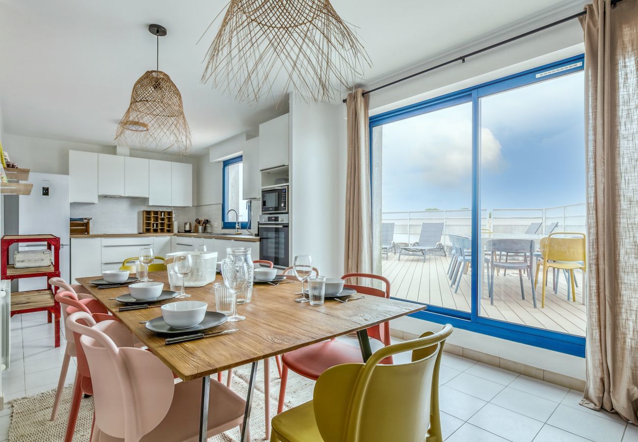 Apartment in Noirmoutier-en-l´Ile - Apartment for 6 adults and 2 children with a terrace