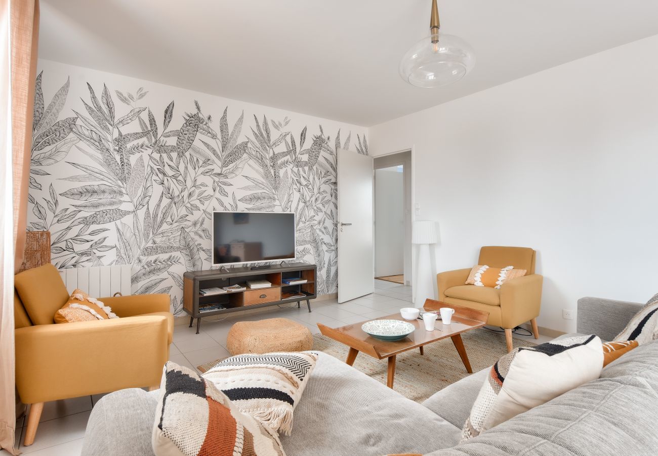 Apartment in Noirmoutier-en-l´Ile - Apartment for 6 adults and 2 children with a terrace