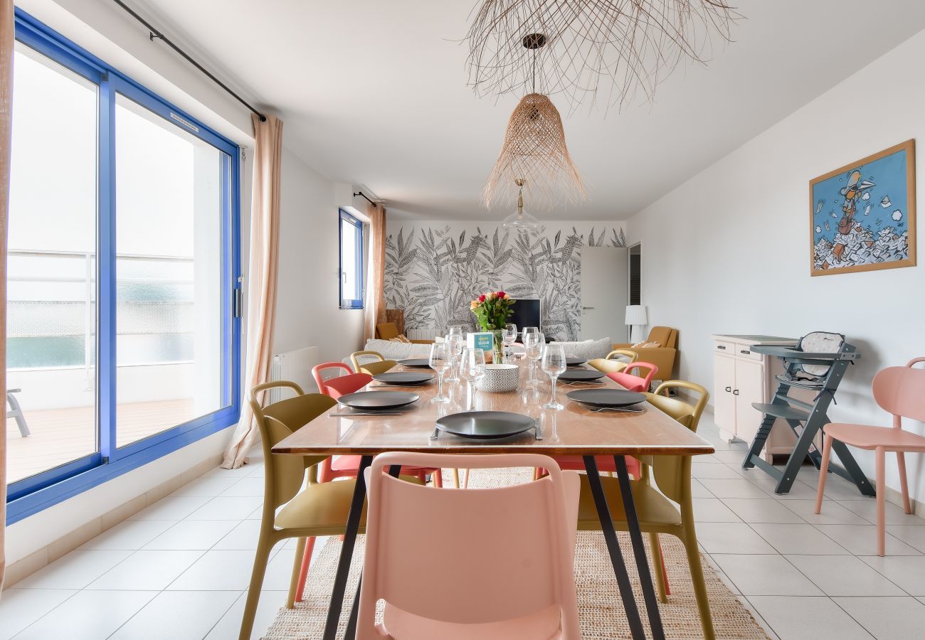 Apartment in Noirmoutier-en-l´Ile - Apartment for 6 adults and 2 children with a terrace