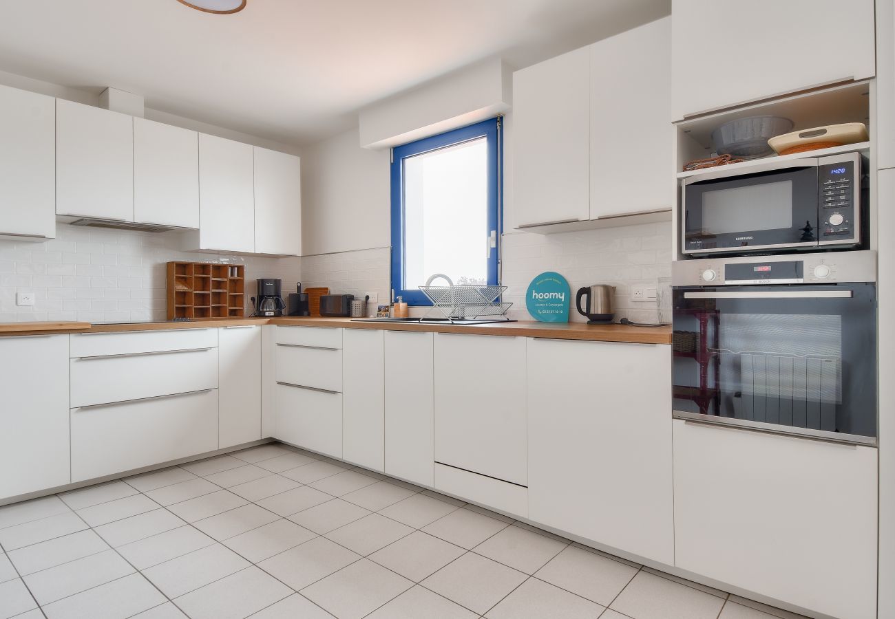 Apartment in Noirmoutier-en-l´Ile - Apartment for 6 adults and 2 children with a terrace