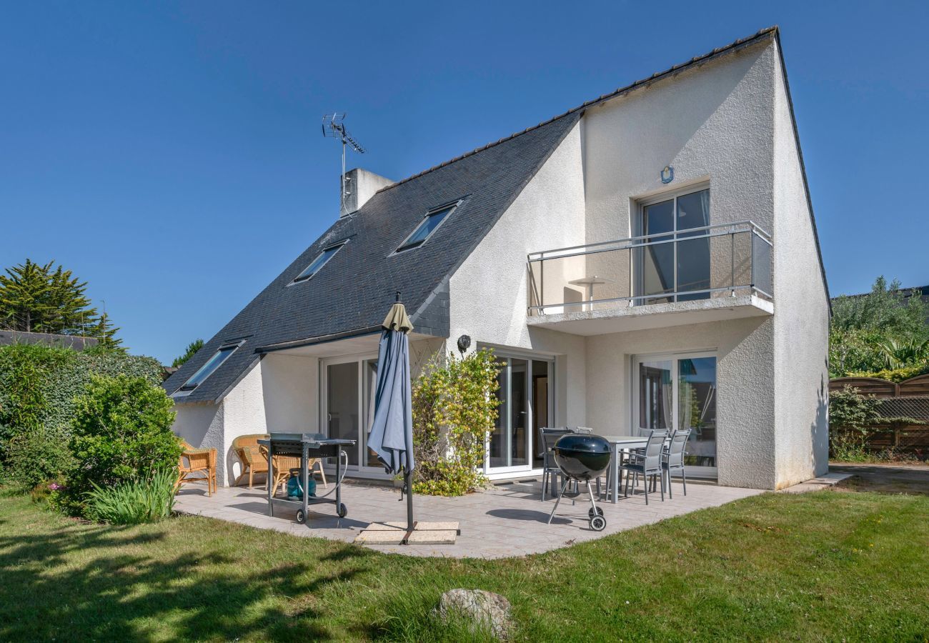 House in Sarzeau - 300m from the beach, great house for 8