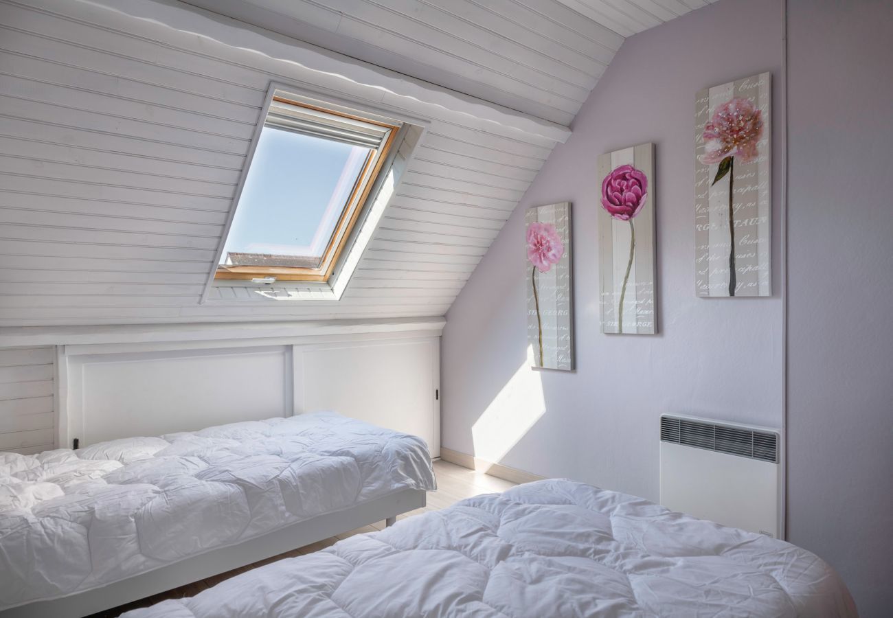 House in Sarzeau - 300m from the beach, great house for 8