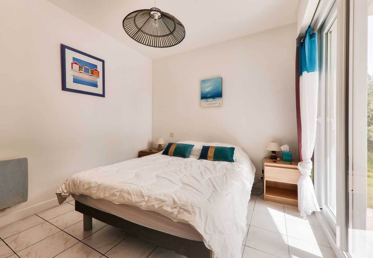 House in Sarzeau - 300m from the beach, great house for 8