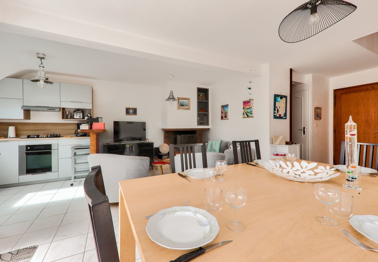 House in Sarzeau - 300m from the beach, great house for 8