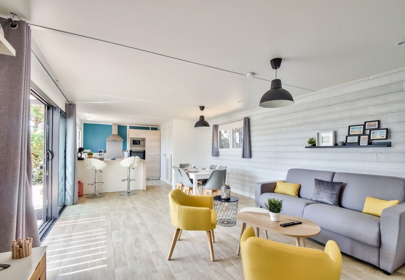 Chalet in Bretignolles-sur-Mer - Modern chalet for 8, residence with heated pool