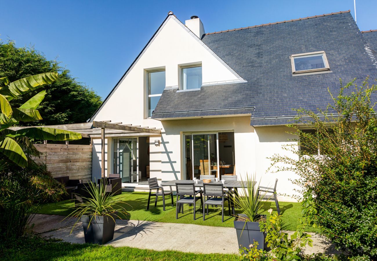 House in Plomeur - Near Pointe de La Torche, big house for 8