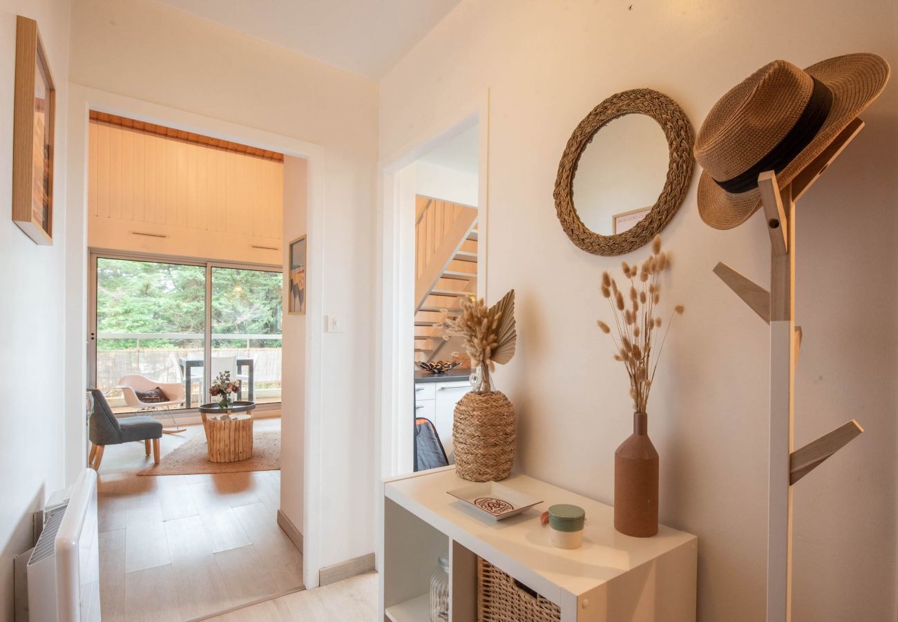 Apartment in Saint-Gilles-Croix-de-Vie - Charming flat for 4, 300m from the beach
