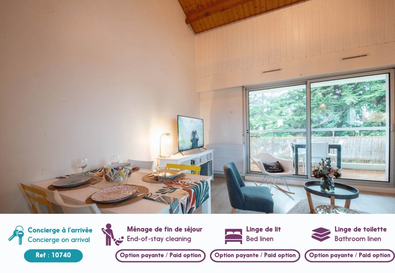 Apartment in Saint-Gilles-Croix-de-Vie - Charming flat for 4, 300m from the beach