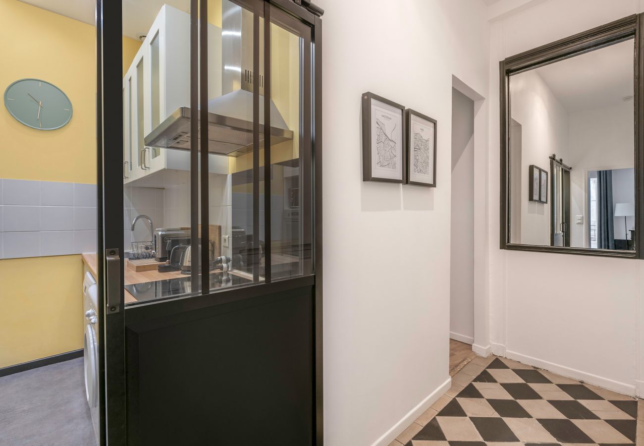 Apartment in Nantes - Charming flat near Place Graslin