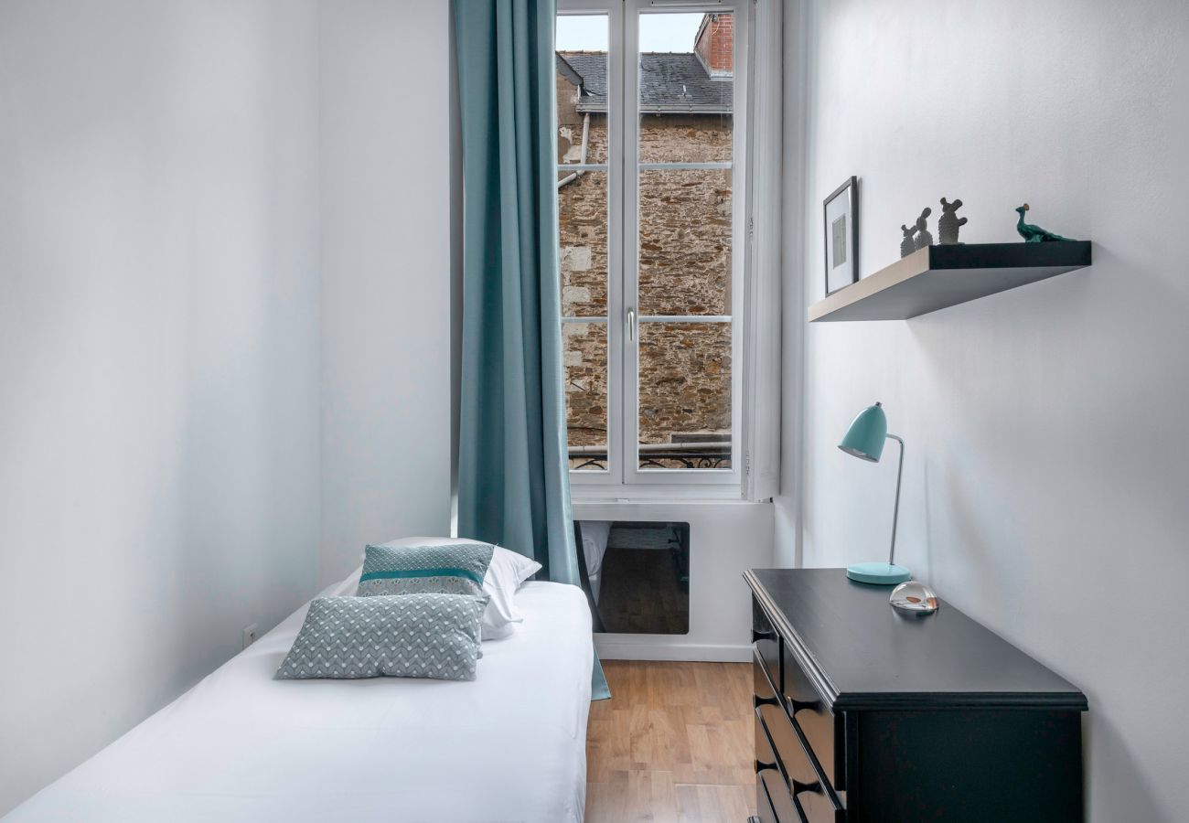 Apartment in Nantes - Charming flat near Place Graslin