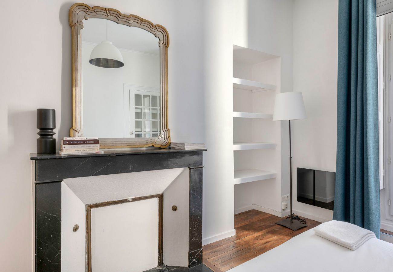 Apartment in Nantes - Charming flat near Place Graslin