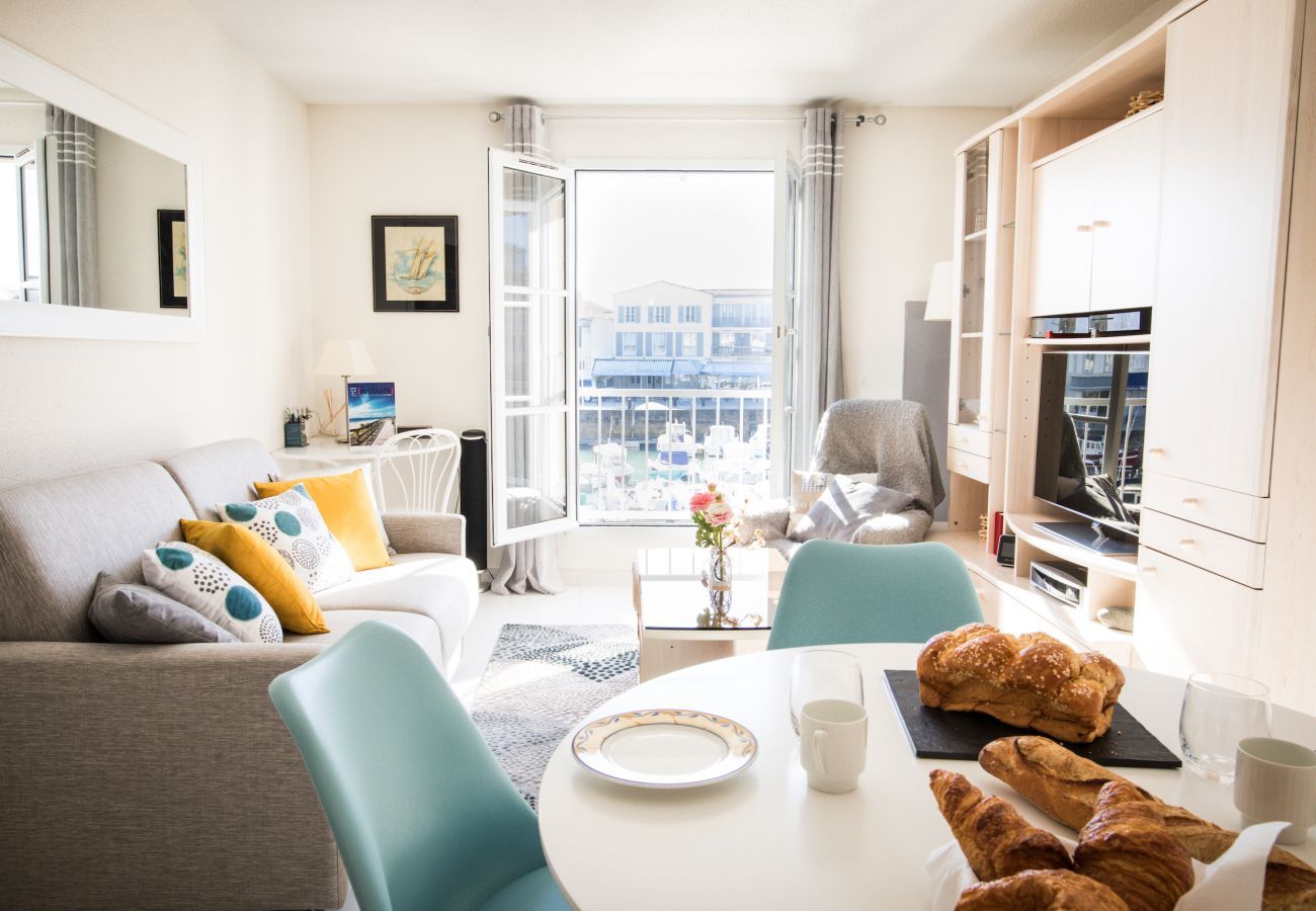 Apartment in Saint-Martin-de-Ré - Stopover for two in the heart of the Ile de Ré