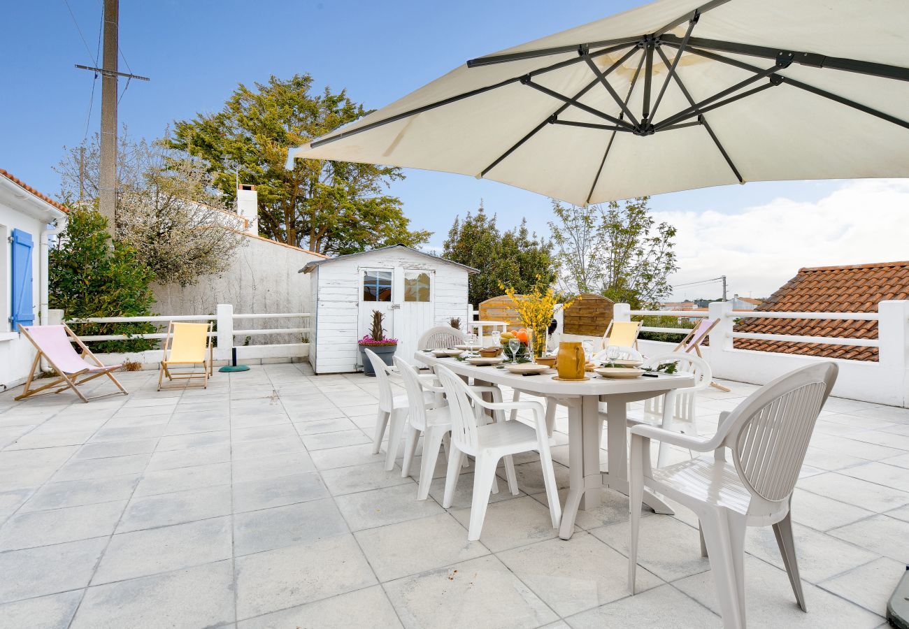 House in Barbâtre - House in Barbâtre for 12 - 450m from the beach