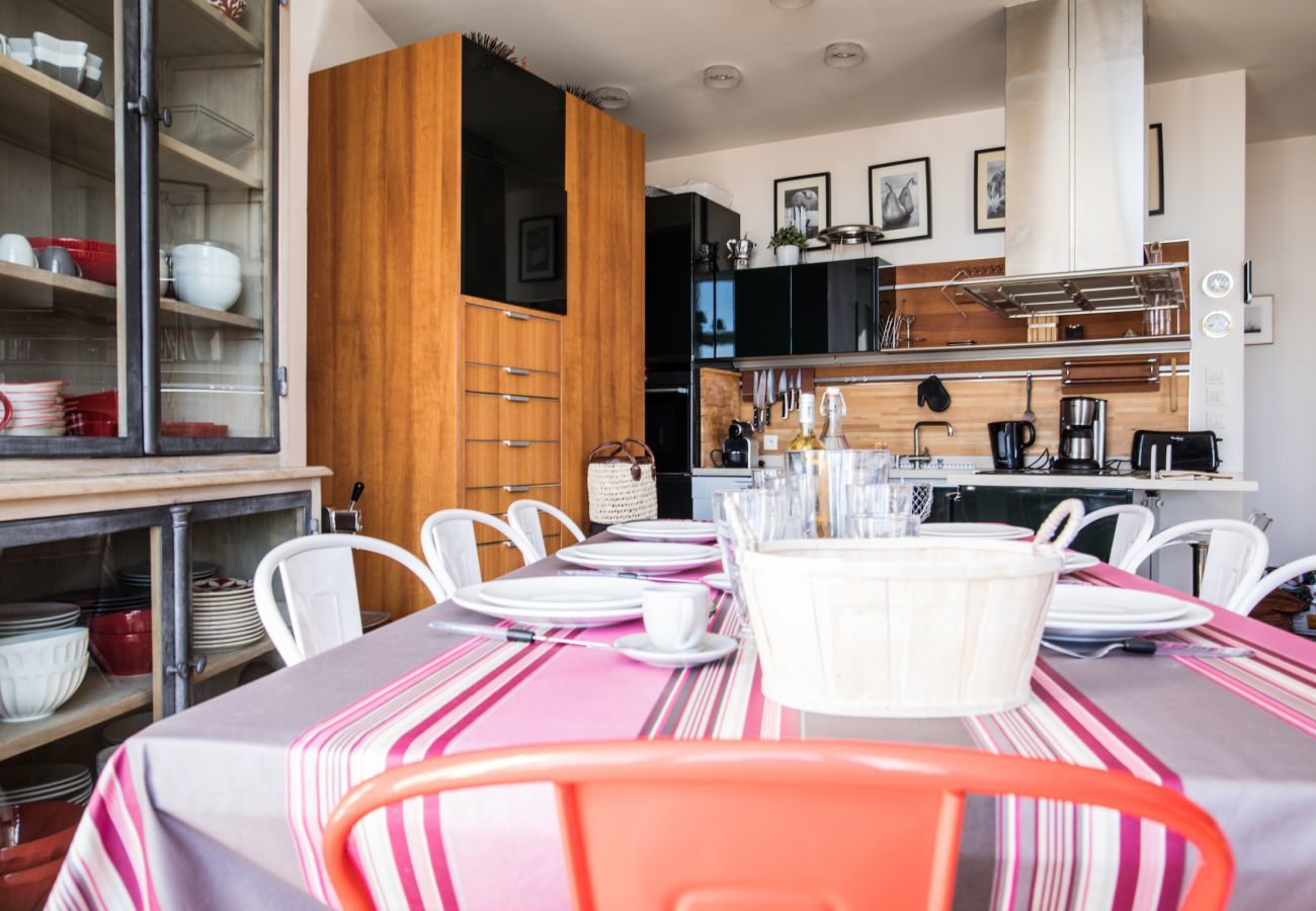House in Saint-Martin-de-Ré - Flat 3* with terrace overlooking St Martin de Ré