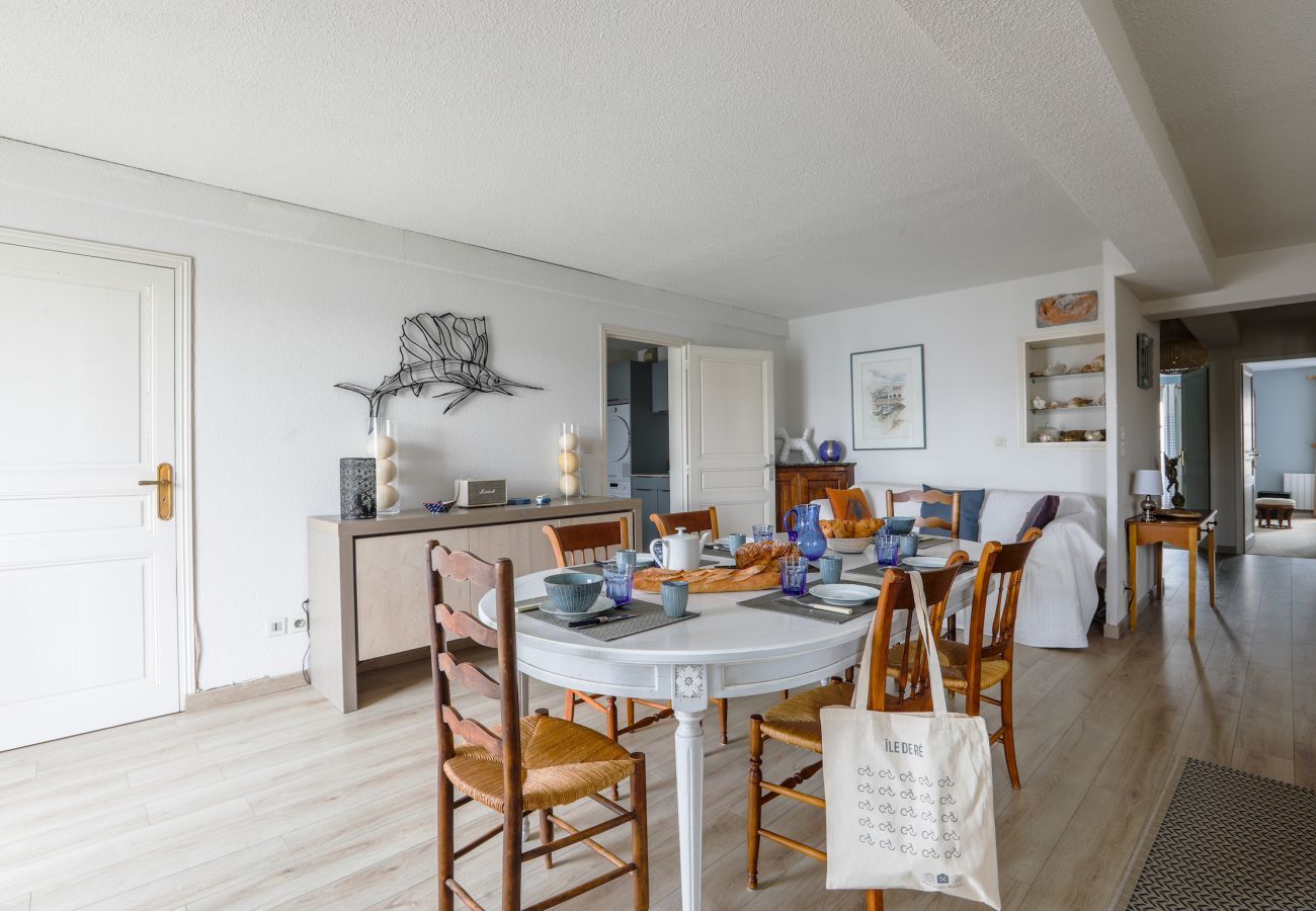 Apartment in Saint-Martin-de-Ré - In the heart of the port, unique view, flat for 6