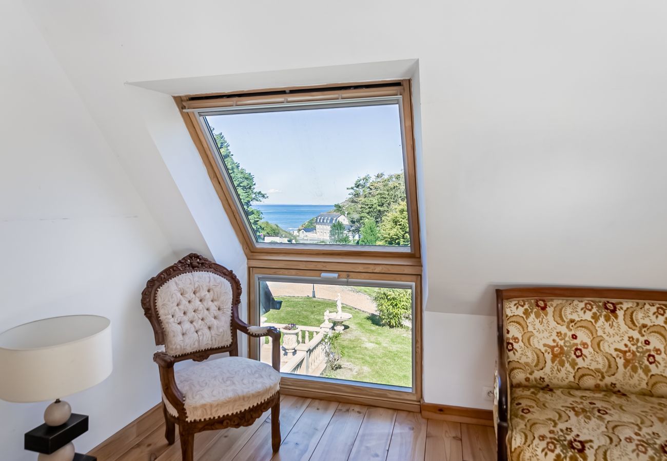 House in Planguenoual - Large family house at 230m from the beach!