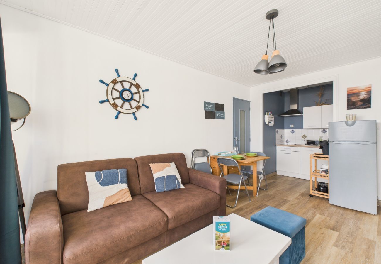 Apartment in Saint-Hilaire-de-Riez - Flat for 4 seafront