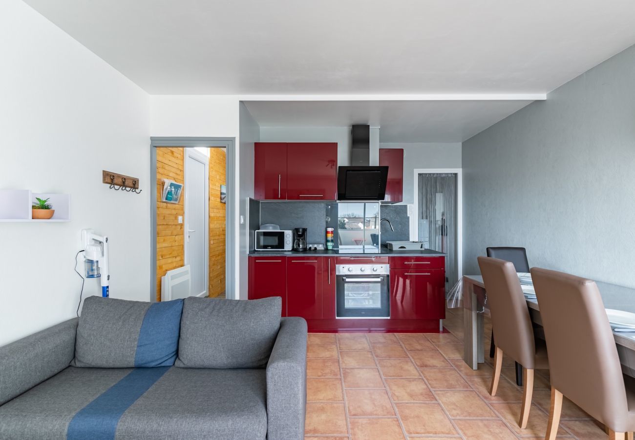 Apartment in Saint-Hilaire-de-Riez - 600m from Les Becs beach, flat for 2