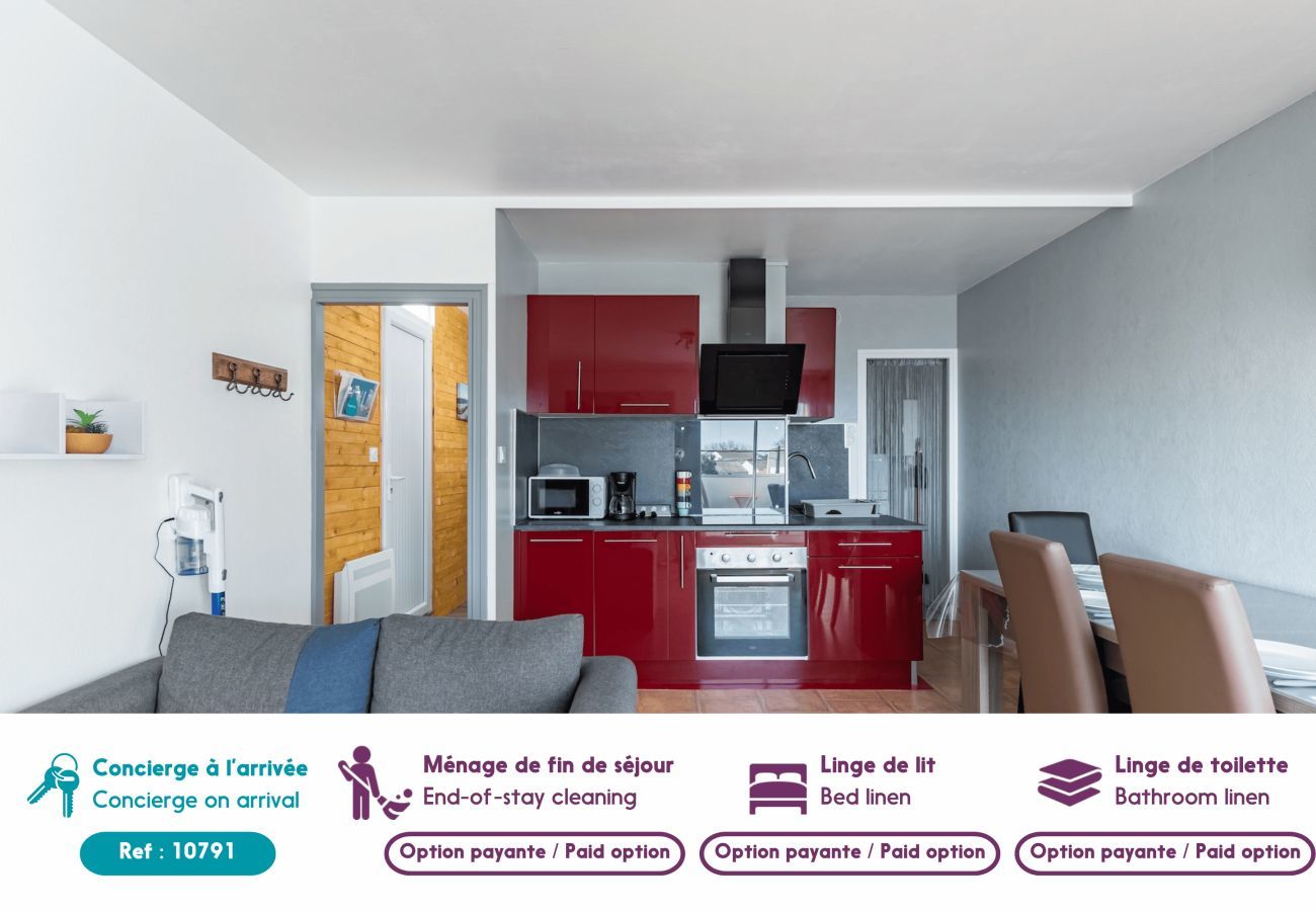 Apartment in Saint-Hilaire-de-Riez - 600m from Les Becs beach, flat for 2
