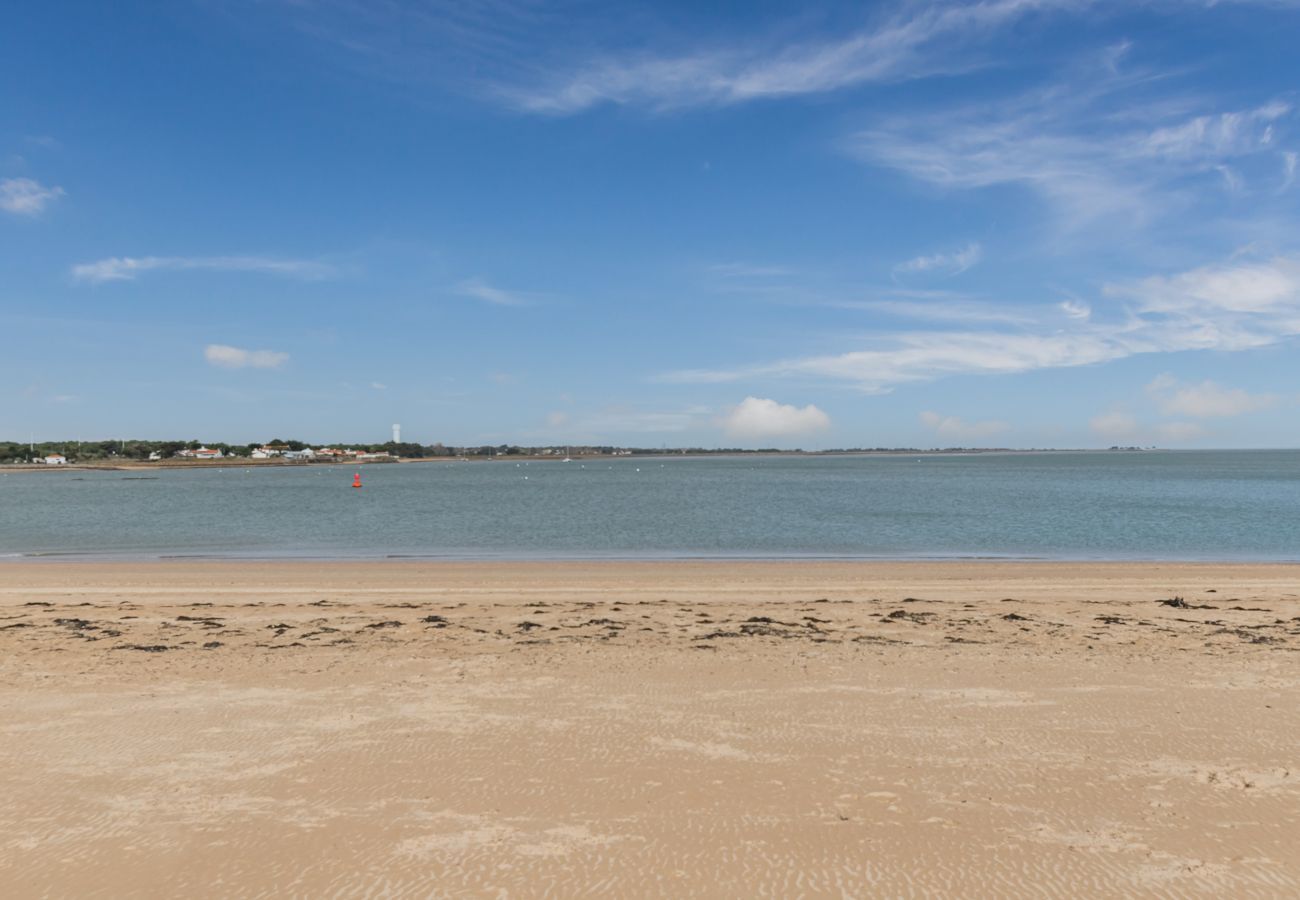 Apartment in La Barre-de-Monts - Sea view - Stay just a stone's throw from the beach