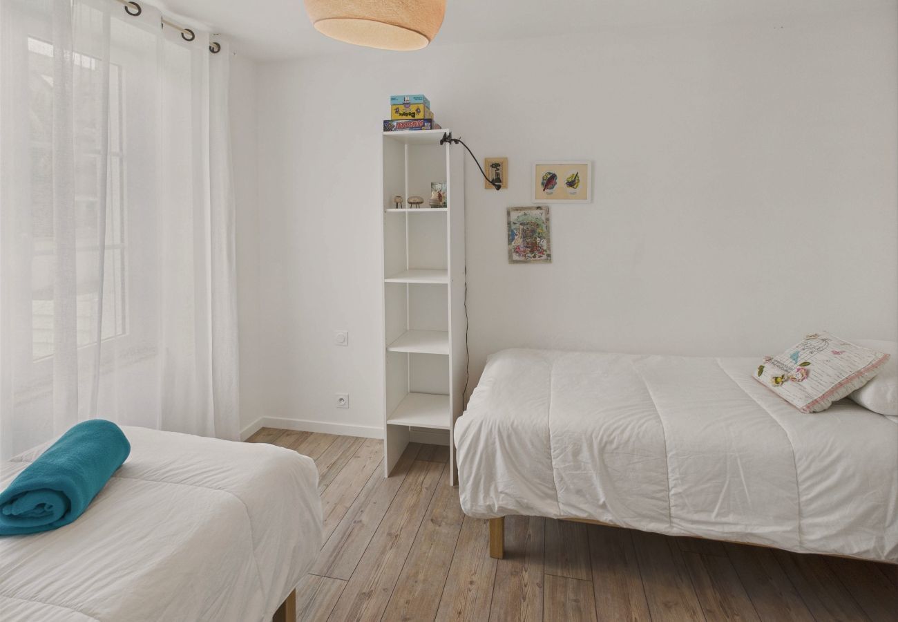House in Penmarch - Family holidays at 250m from the sea in Penmarch
