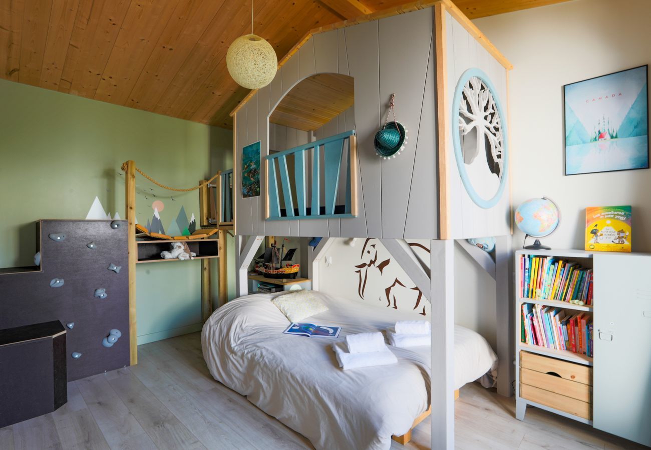 House in Rivedoux-Plage - Le 7 - Between sea and wood - House with pool