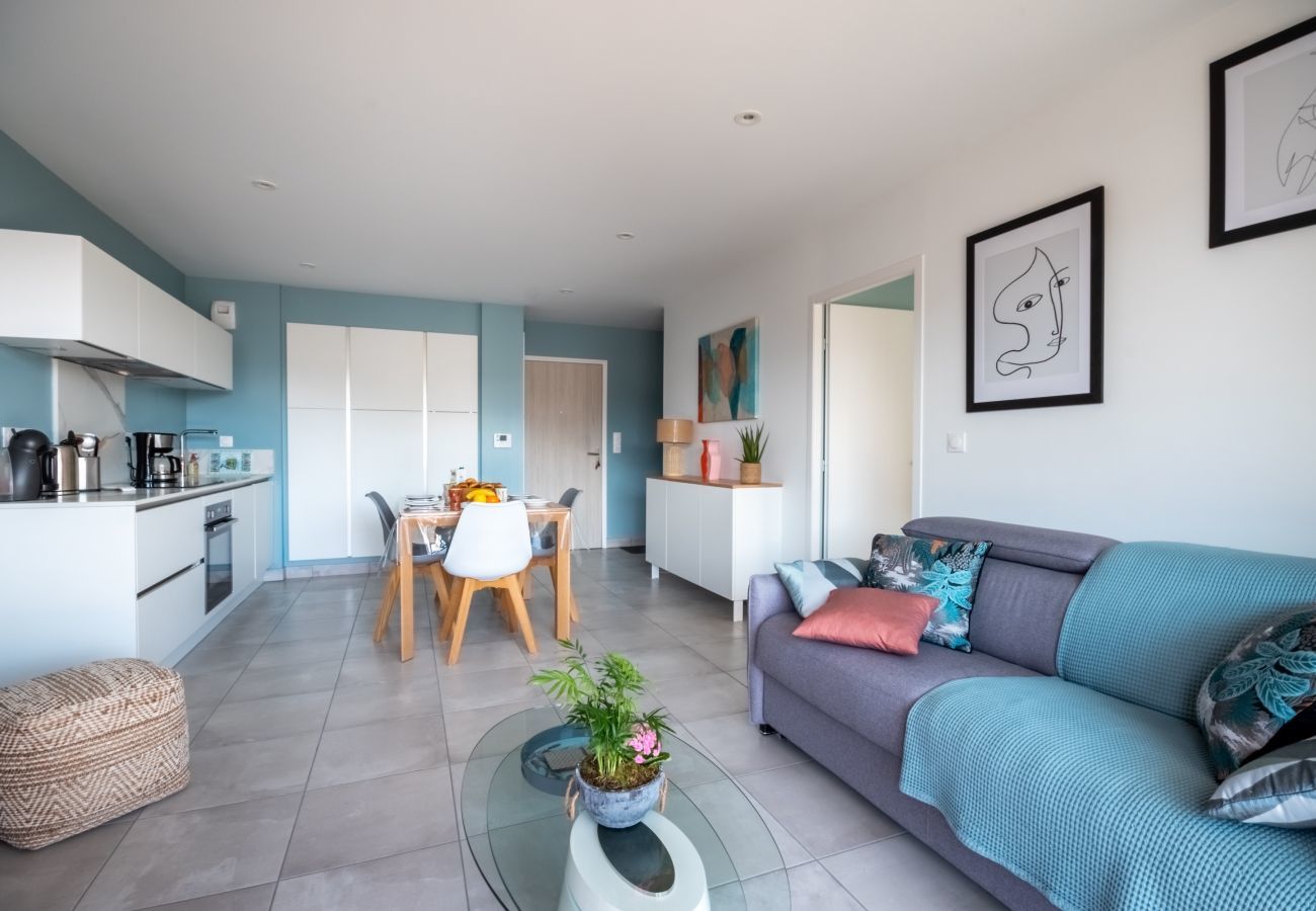 Apartment in Pléneuf-Val-André - Modern flat for 4 within walking distance of the beach