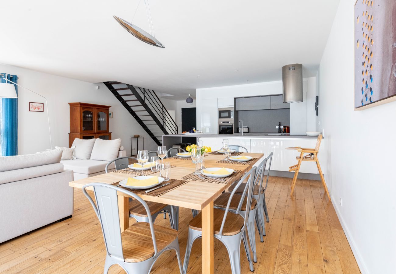 House in Nantes - Beautiful, contemporary family home with pool