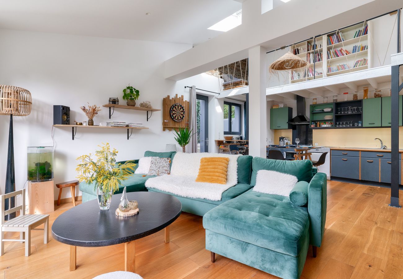 House in Nantes - Charming house with flower garden in Nantes
