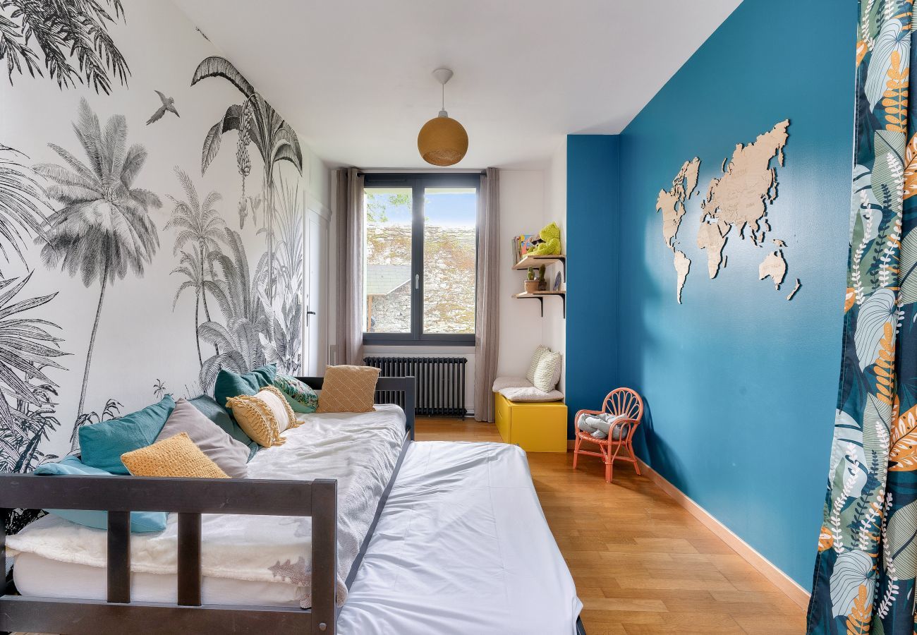 House in Nantes - Charming house with flower garden in Nantes