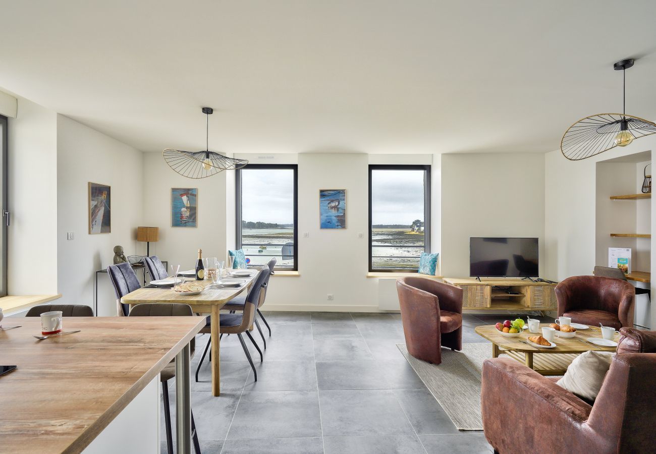 Apartment in Ile Tudy - 4 person flat with sea view 