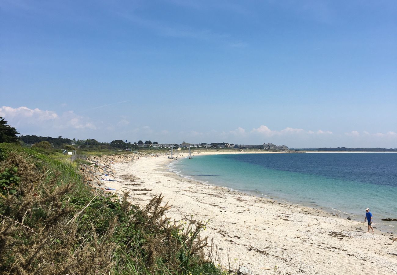 House in Arzon - House for 5 - Large garden - 700m from beach