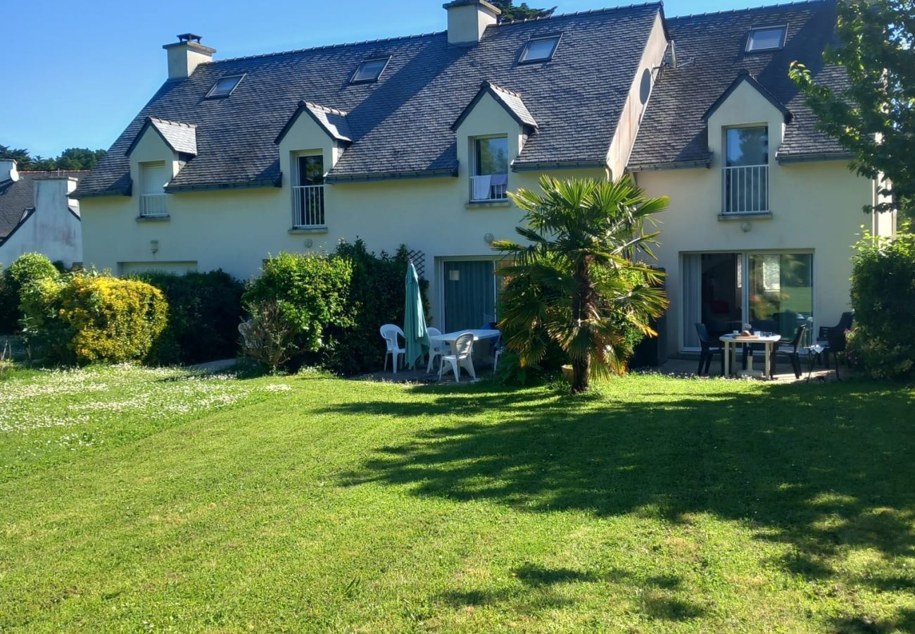 House in Arzon - House for 5 - Large garden - 700m from beach