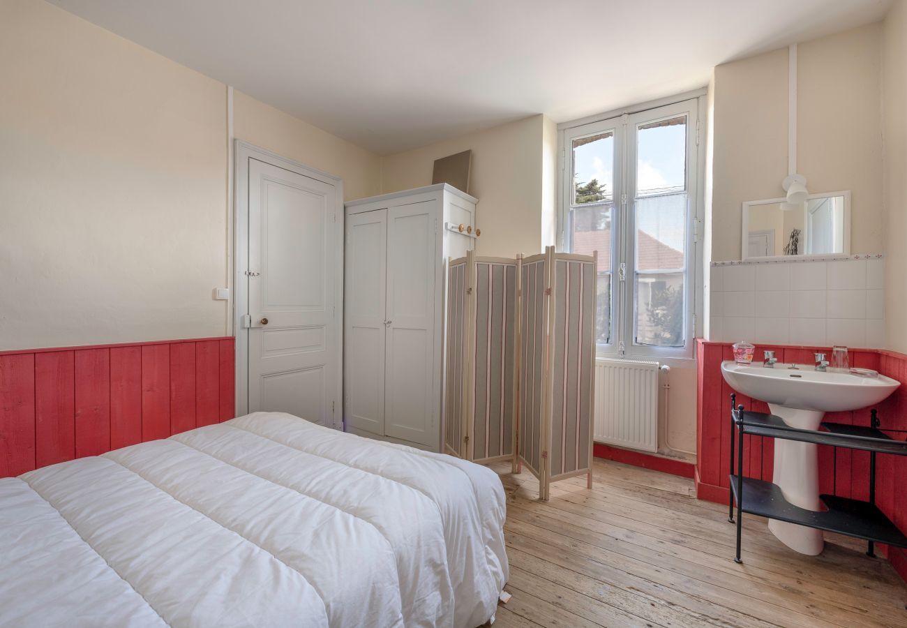 House in Préfailles - Family villa for 11 people 300m from the sea