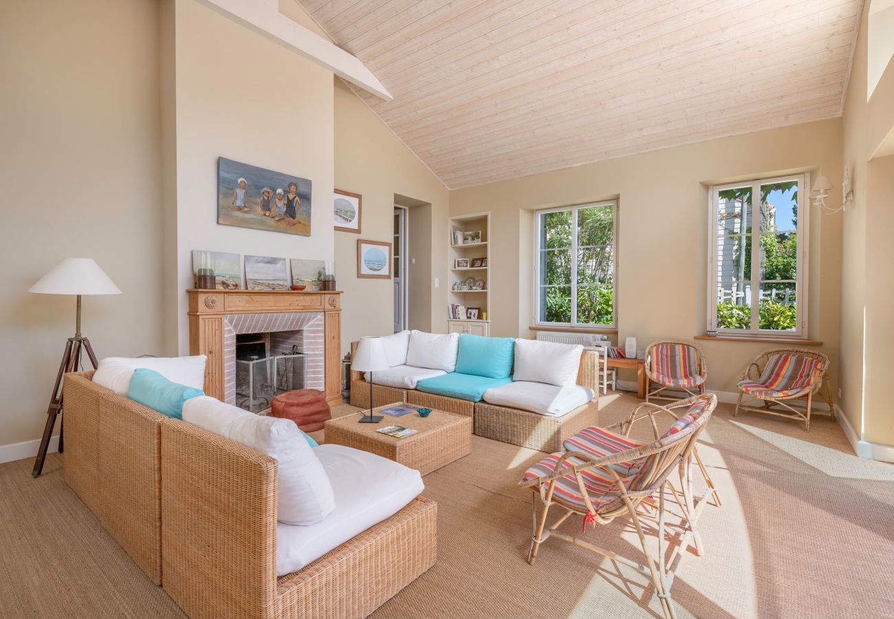 House in Préfailles - Family villa for 11 people 300m from the sea