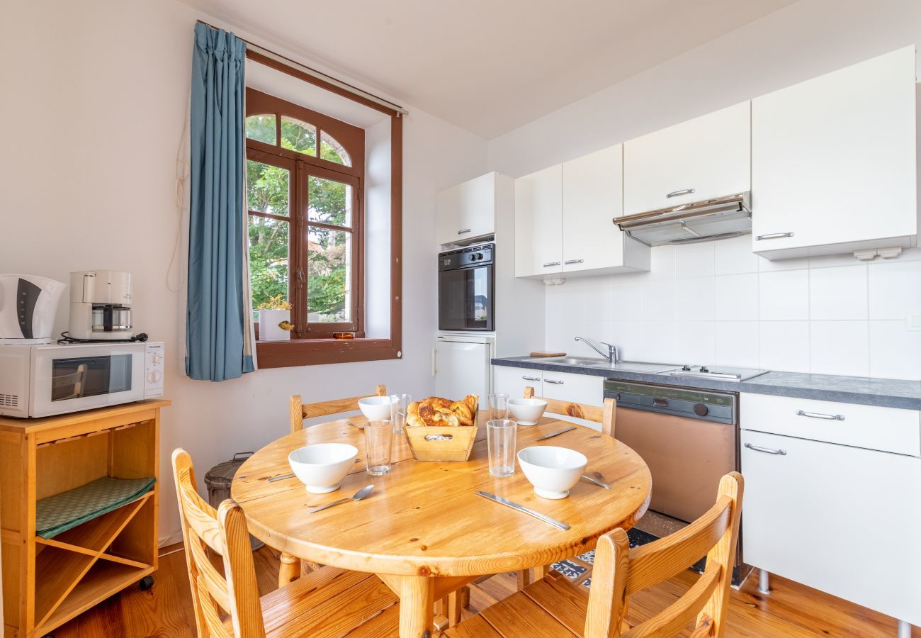 Apartment in Pléneuf-Val-André - Waterfront Stay in Pléneuf-Val-André