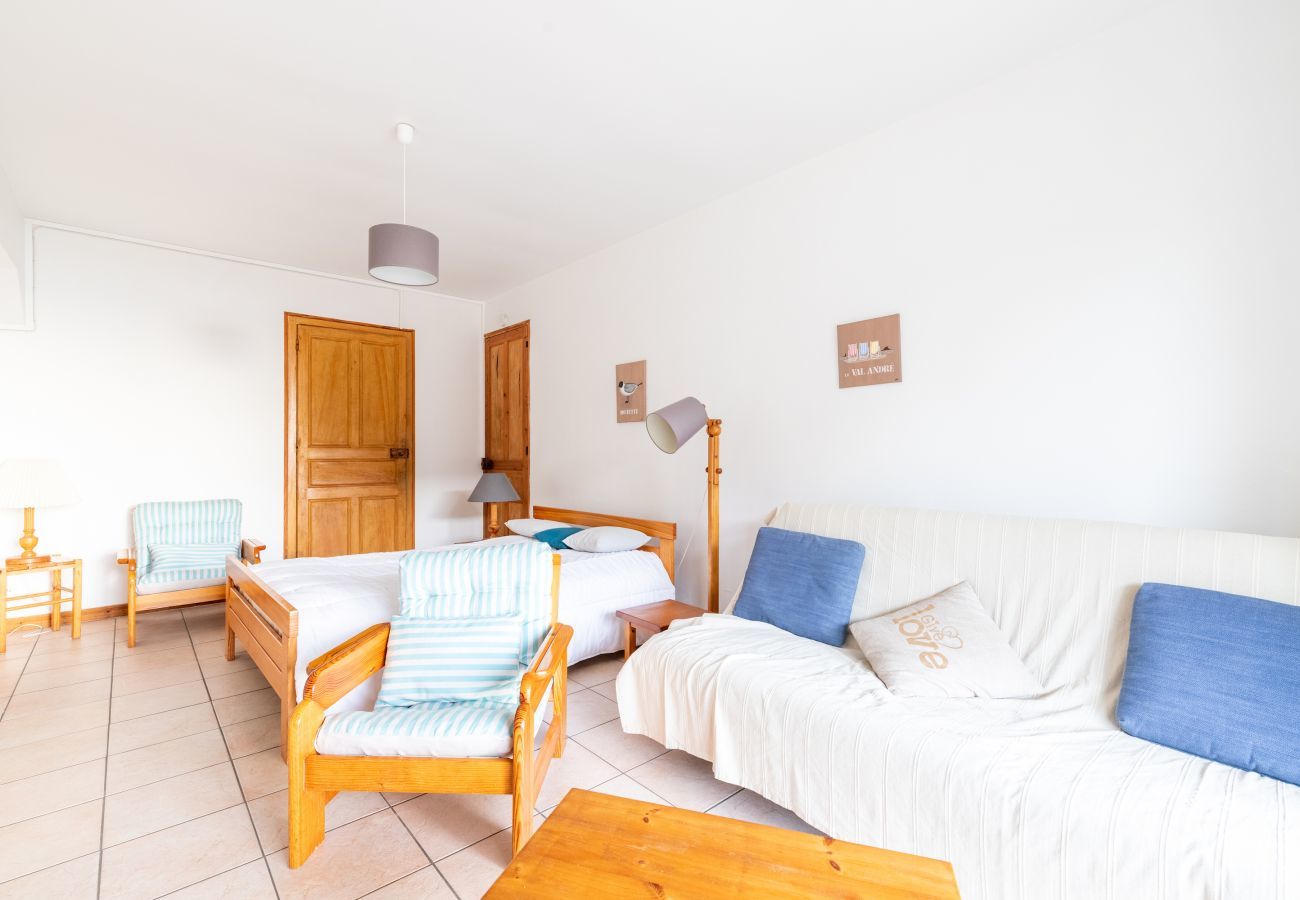 Studio in Pléneuf-Val-André - Sea view - Exceptional location for 4