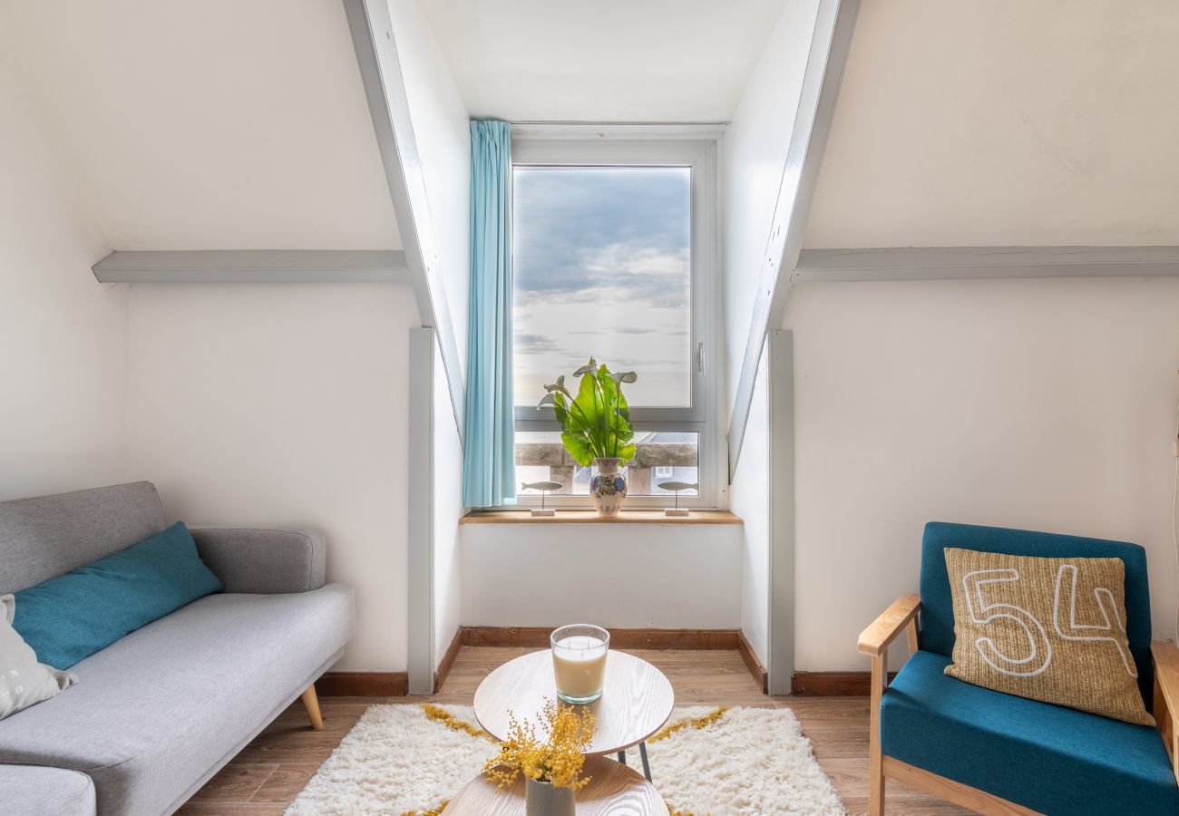 Apartment in Pléneuf-Val-André - 50m from the beach, charming flat with sea view