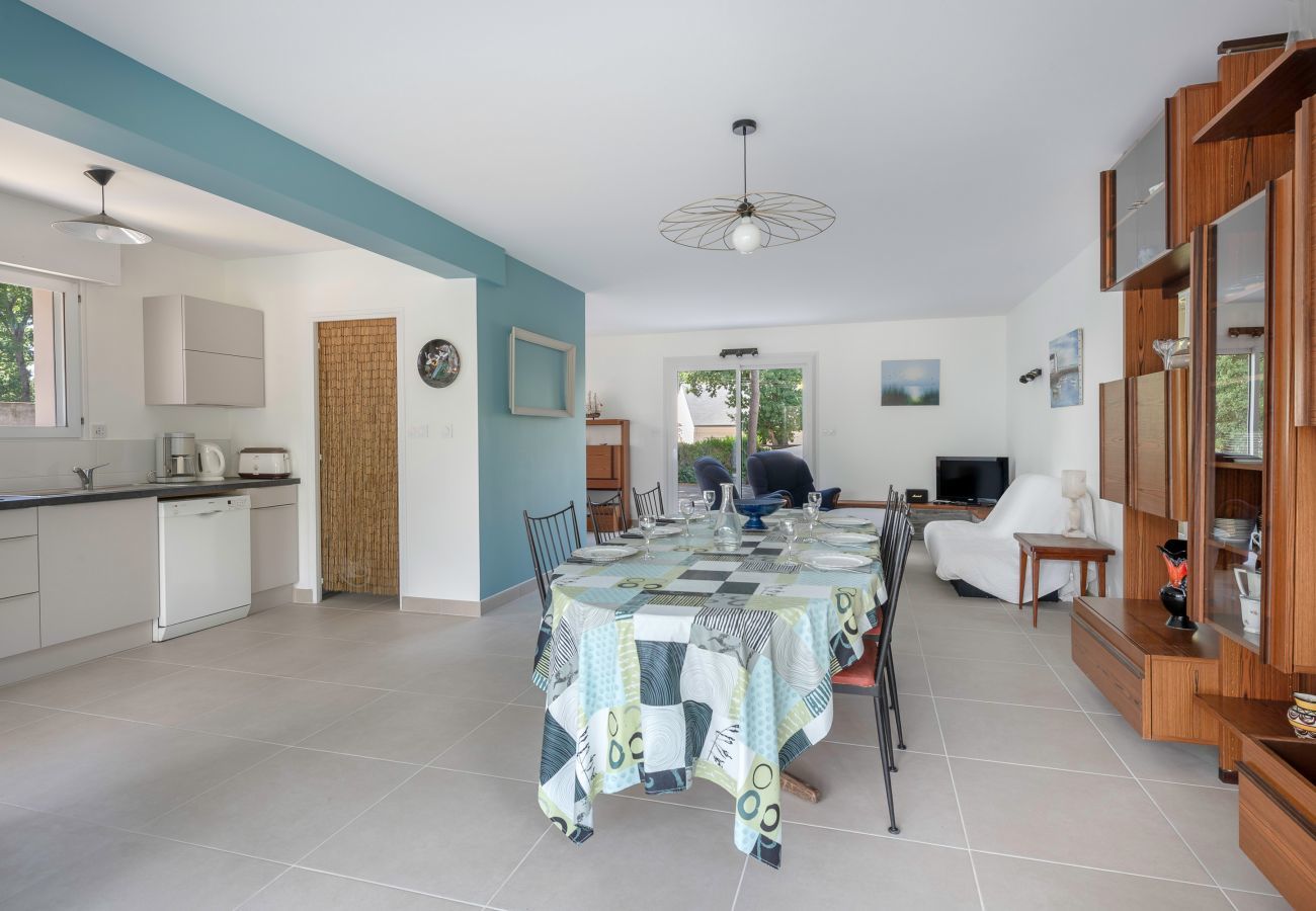 House in Mesquer - At 100 meters from the sea, beautiful house for 9