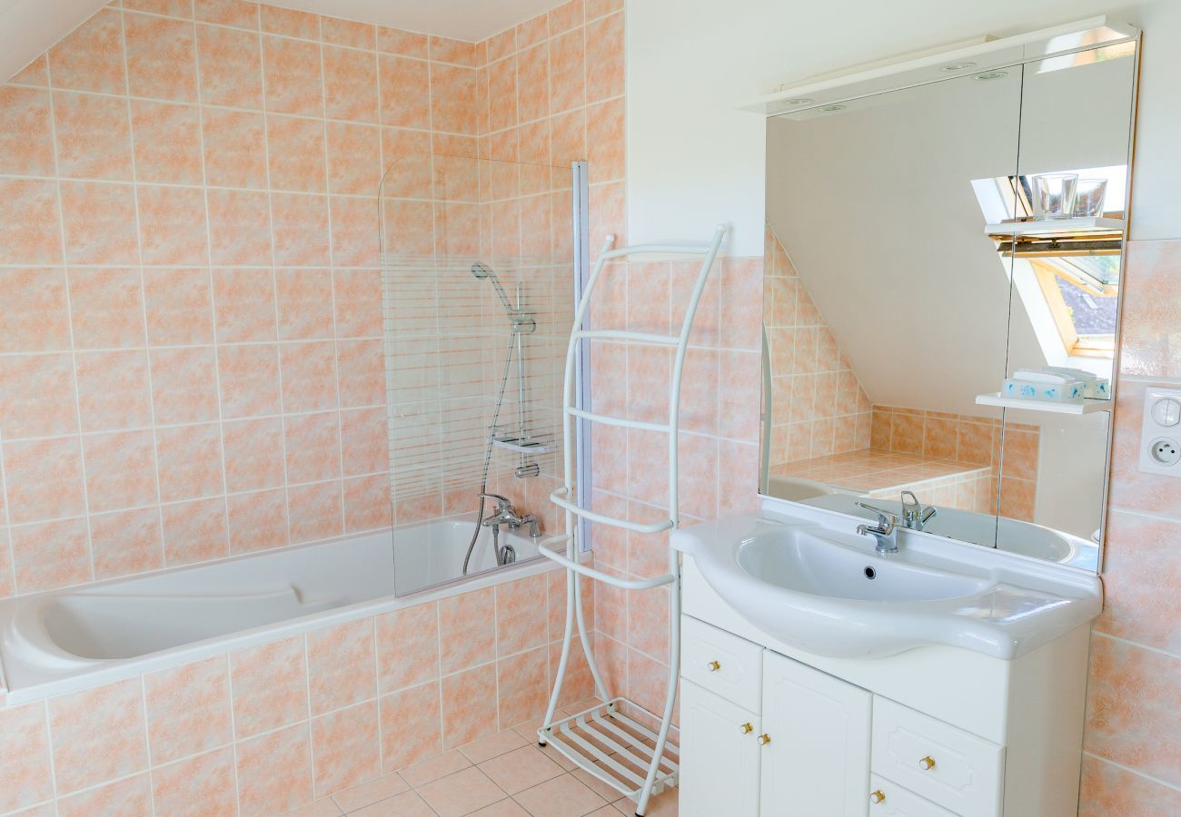 House in Plomeur - House for 6 in the heart of the Pays Bigouden