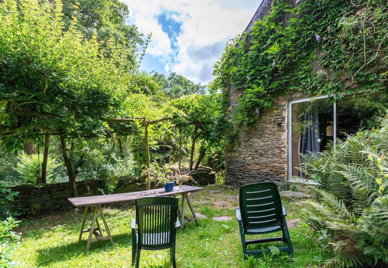 House in Rochefort-en-Terre - Nature - Private pond - Charm and rest