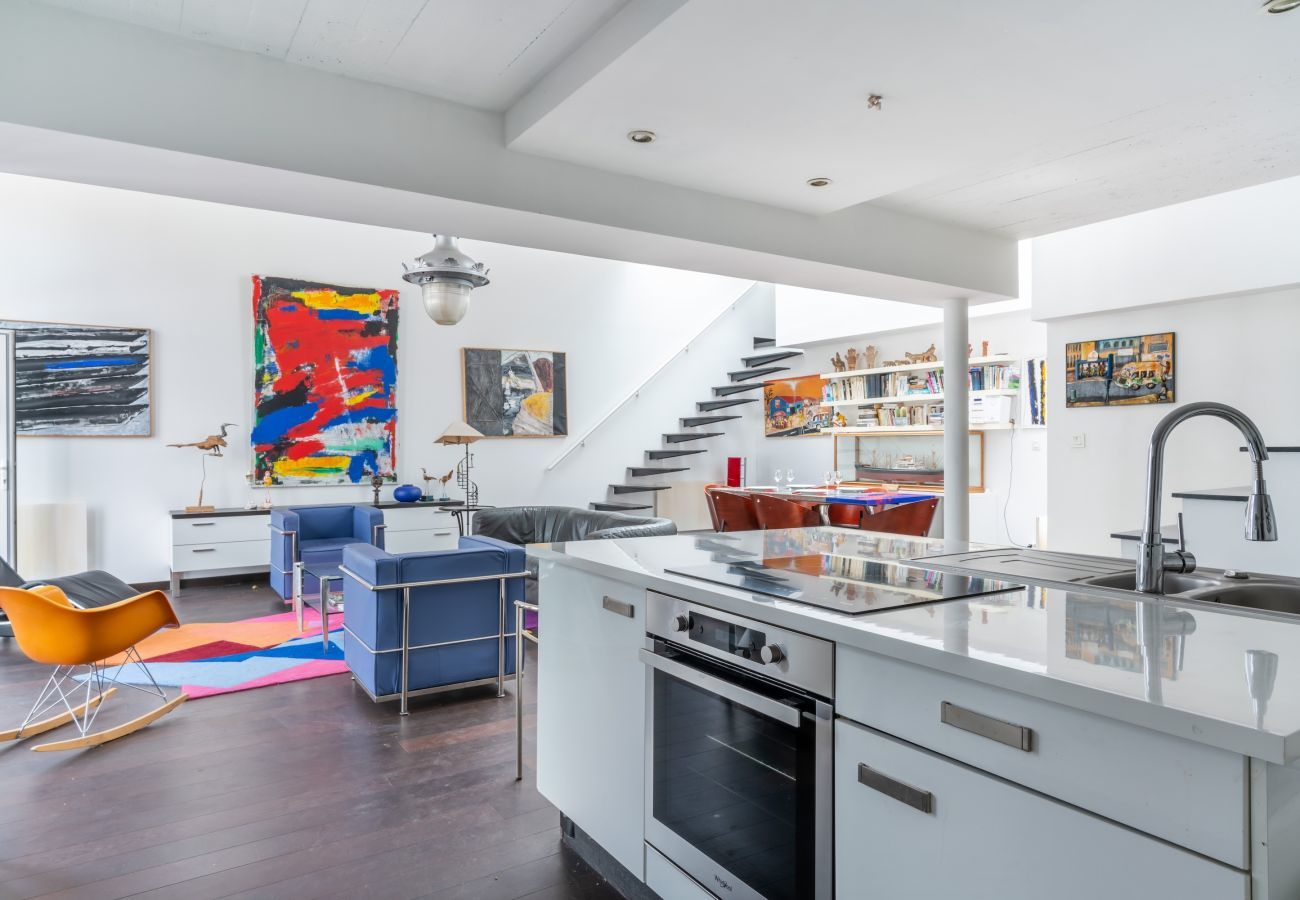 House in Nantes - Artist's loft in the heart of the Zola district (2 pers.)