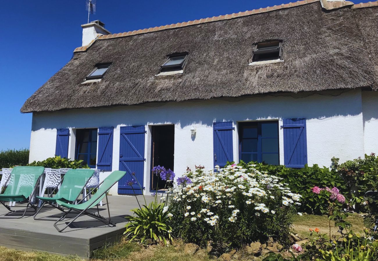 House in Tréguennec - Cottage- Sleeps 10 - Sea view
