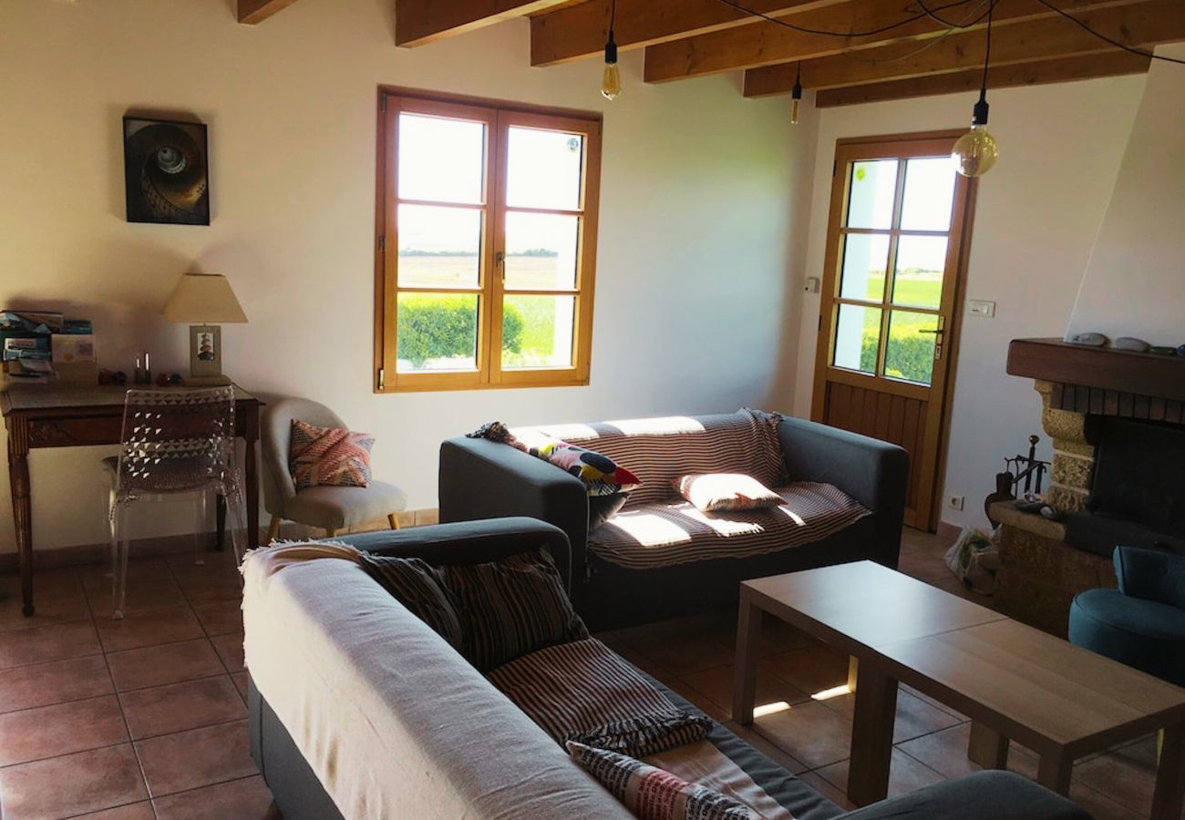 House in Tréguennec - Cottage- Sleeps 10 - Sea view