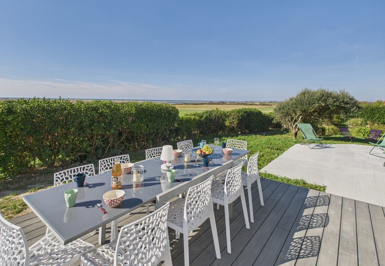 House in Tréguennec - Cottage- Sleeps 10 - Sea view