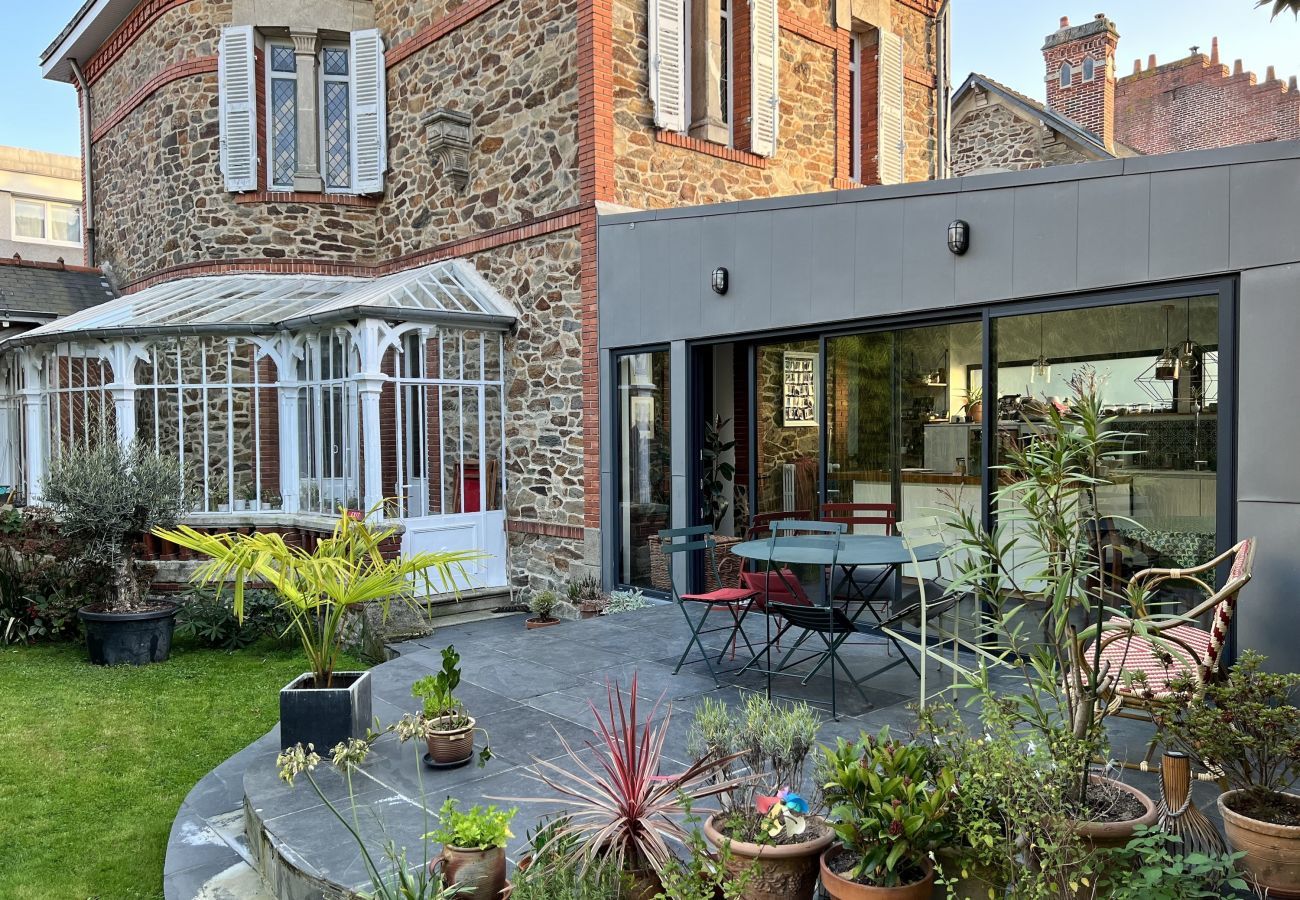 House in Nantes - Incredible house in the heart of Nantes