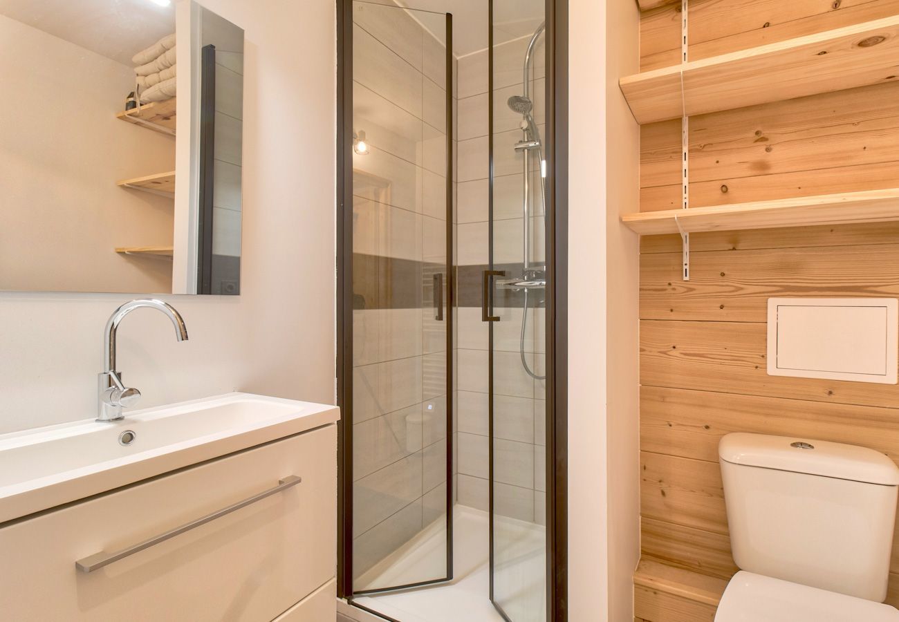 Apartment in Genos - Chalet atmosphere for 4 - 80m from the slopes
