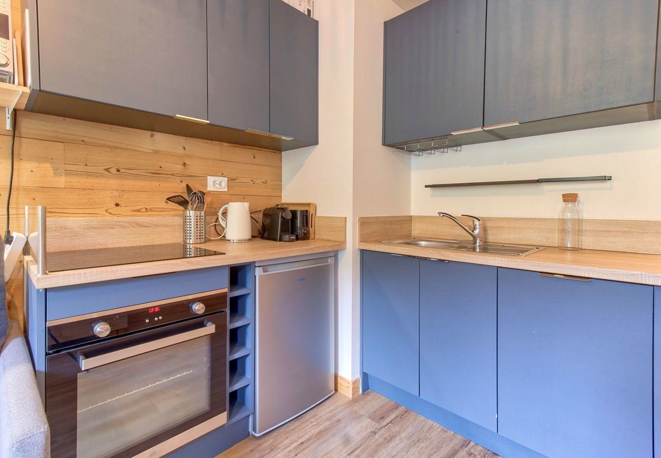 Apartment in Genos - Chalet atmosphere for 4 - 80m from the slopes