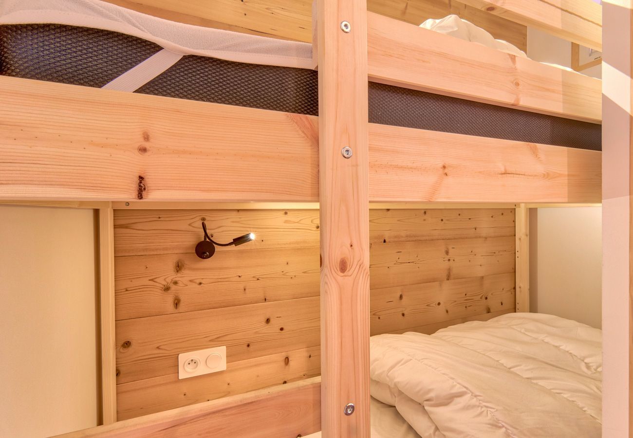 Apartment in Genos - Chalet atmosphere for 4 - 80m from the slopes