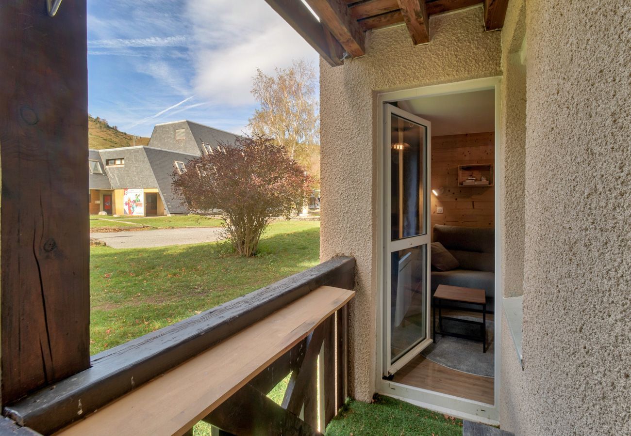 Apartment in Genos - Chalet atmosphere for 4 - 80m from the slopes